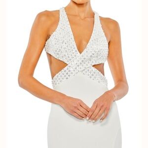 Mac Duggal 68166 Floral Sequined Criss Cross Bodice White Gown Size 2 NWT